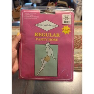 New Feeling Lovely Regular Petite/Average Pantyhose Nude Sheer Stretch